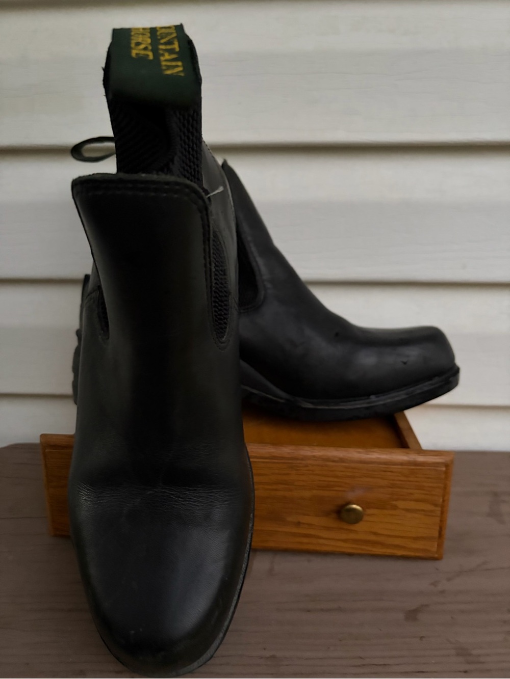 Mountain Horse Women’s 8 Black Leather Paddock Chelsea Riding Boots